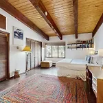 Mountain Valley Hideaway